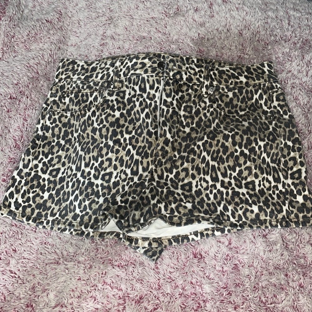 American Eagle Hi-Waisted Shorts